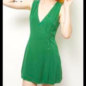 Adorable green wrap button up dress! NWOT